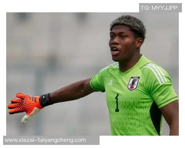 阿尔米隆精彩凌空射门成功破门铃木彩艳毫无反应